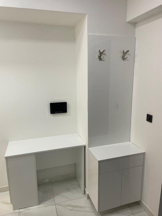 סקופיה Luka Apartments Flatiron מראה חיצוני תמונה